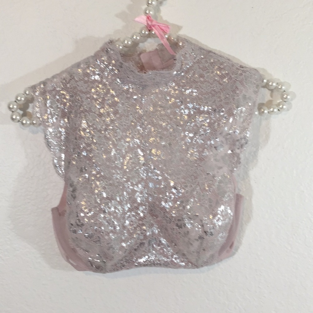 Victoria’s Secret Dream Angels Unlined Demi Bra - Picture 4 of 9